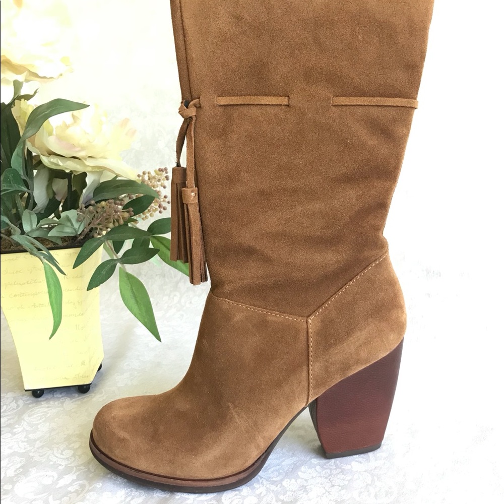 NEW Suede Leather Boots with Tassels